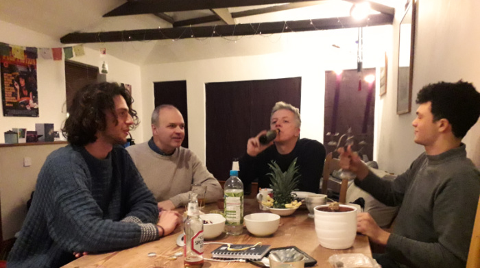 Round the table 700v2.jpg